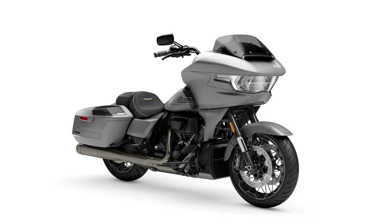 Harley-Davidson CVO Road Glide (2023)
