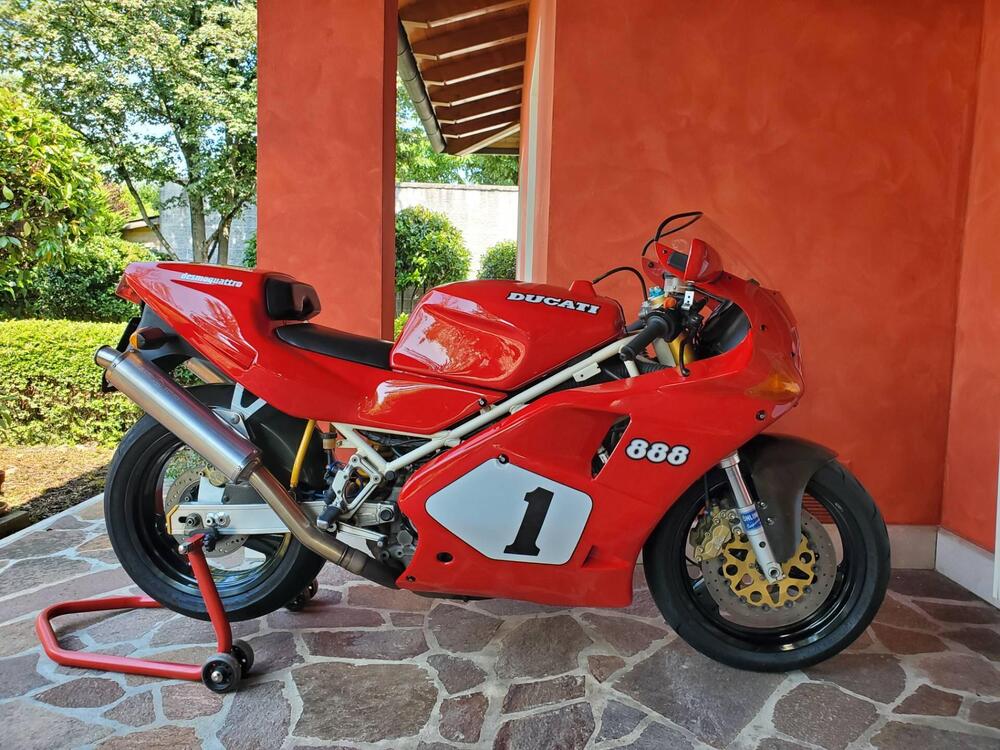 Ducati 888 SP4