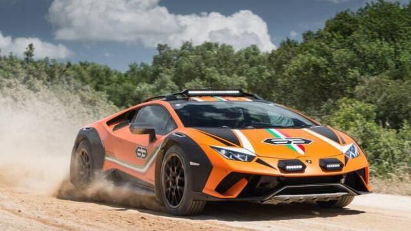 Scende in campo e le ha tutte contro: Lamborghini Huracan Sterrato: Top e Flop