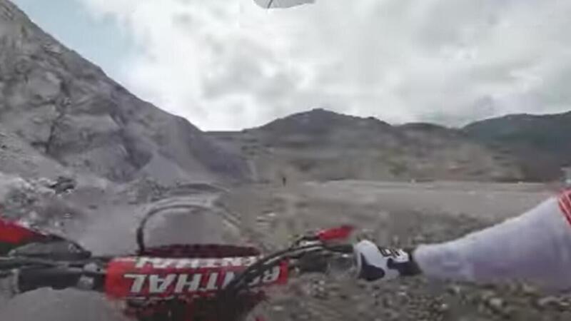 [VIDEO] Mondiale Hard Enduro. Questo &egrave; Andrea Verona al prologo!