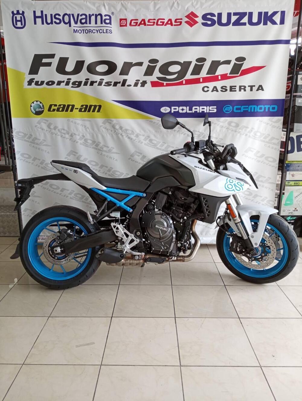 Suzuki GSX-8S (2023 - 24)