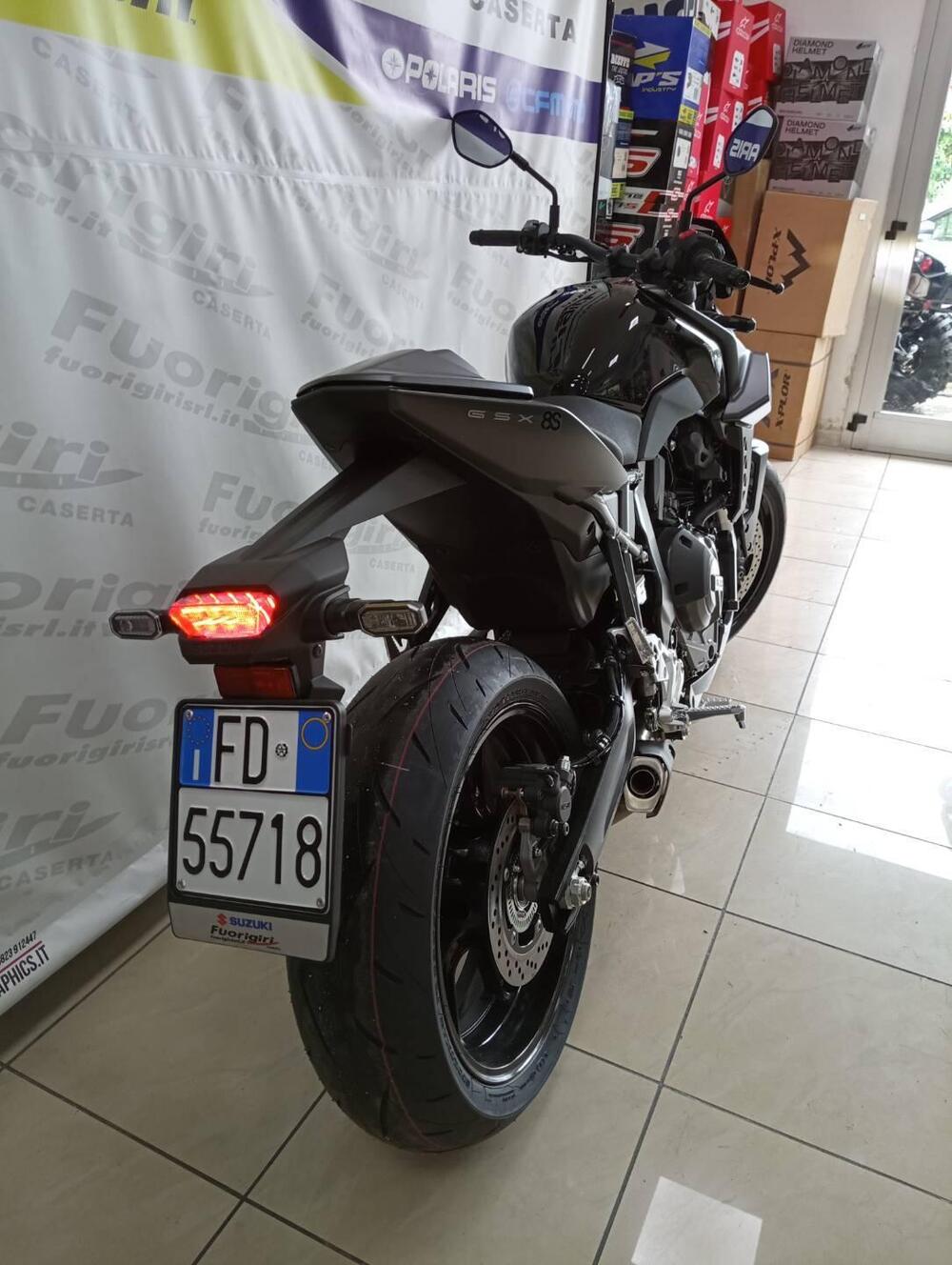 Suzuki GSX-8S (2023 - 24) (7)