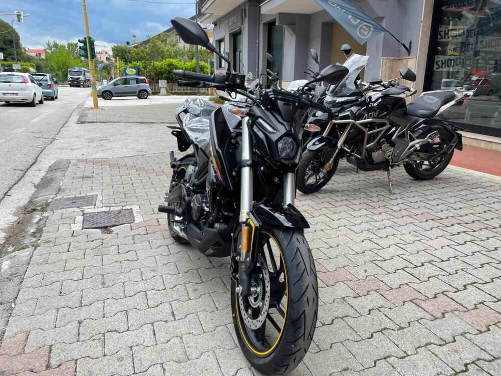 Voge Brivido 125R (2023 - 25) (3)