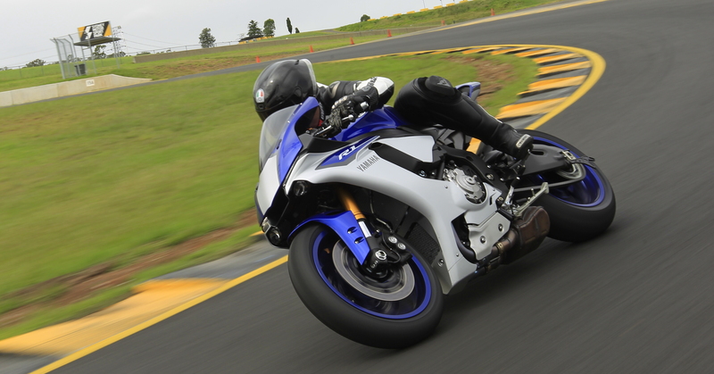 Yamaha YZF-R1 ed YZF-R1M