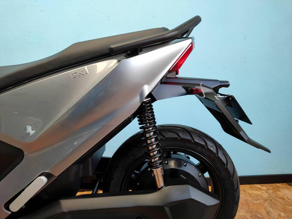 Horwin SK1 L1e (2023 - 24) (9)