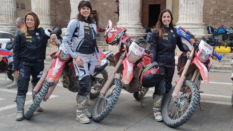 Come iniziare a fare enduro da zero? Guarda le nostre ragazze alla 1000 Sassi!