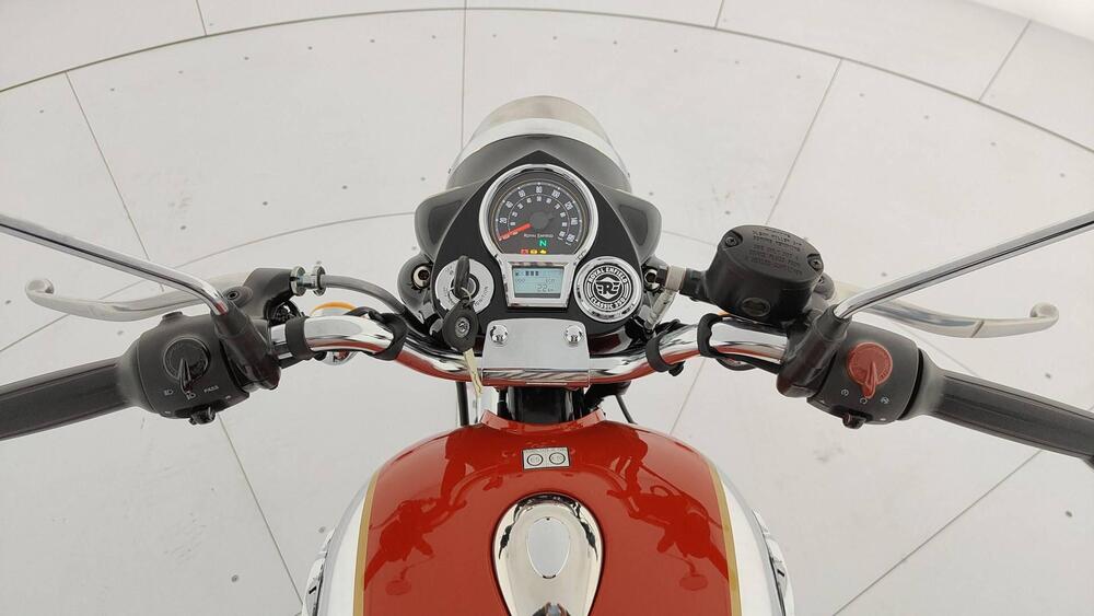 Royal Enfield Classic 350 (2021 - 25) (10)