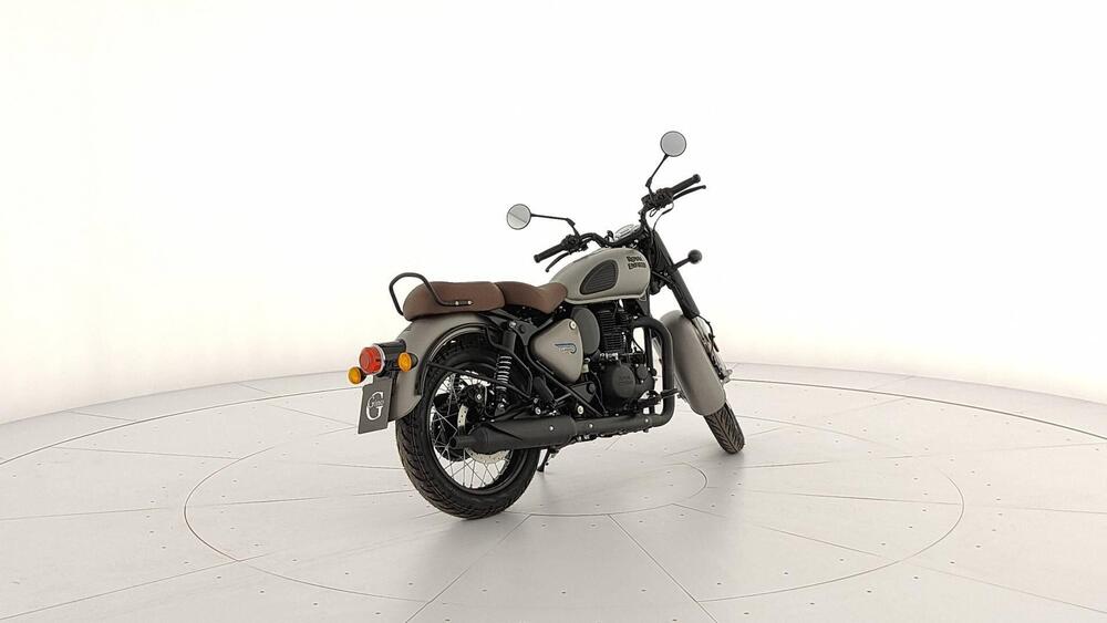 Royal Enfield Classic 350 (2021 - 25) (10)