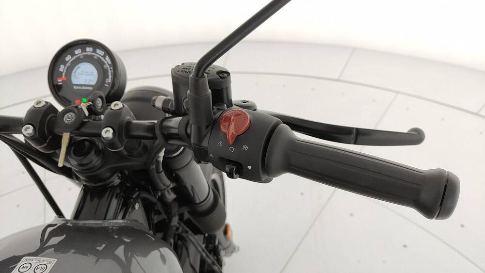 Royal Enfield HNTR 350 (2022 - 25) (9)