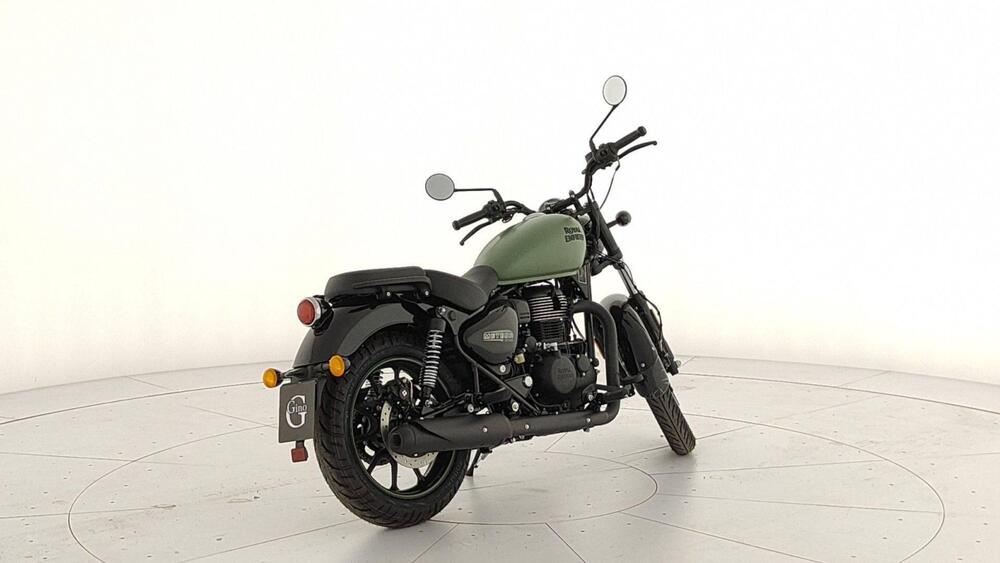 Royal Enfield Meteor 350 Fireball (2021 - 25) (3)