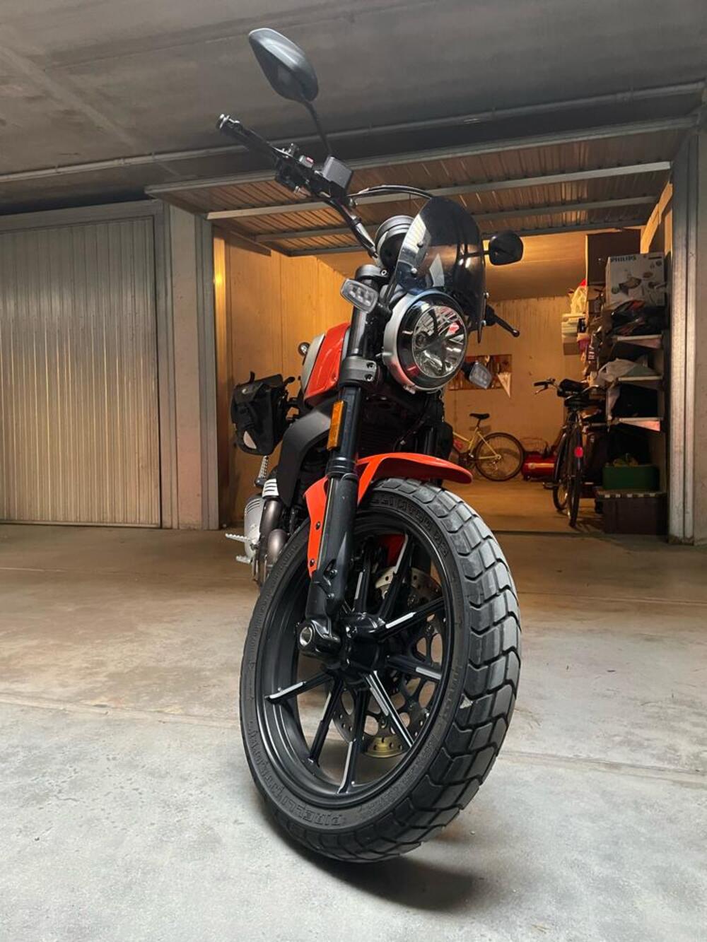 Ducati Scrambler 800 Icon (2021 - 22) (4)