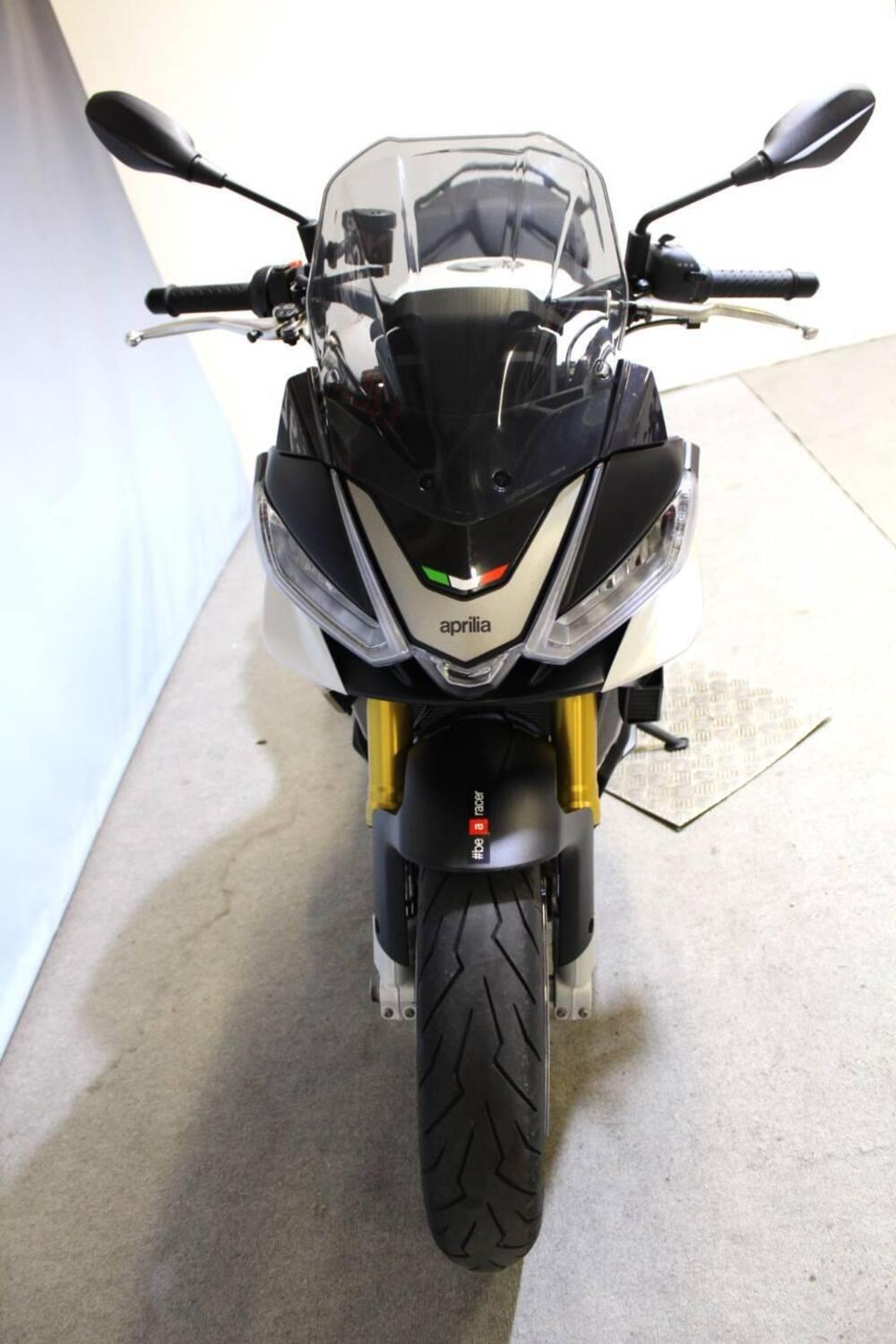 Aprilia Tuono V4 (2021 - 24) (16)