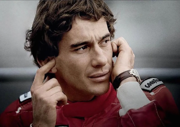 Quando Berlusconi stronc&ograve; la Ferrari e pens&ograve; di sbarcare in F1 con Senna 