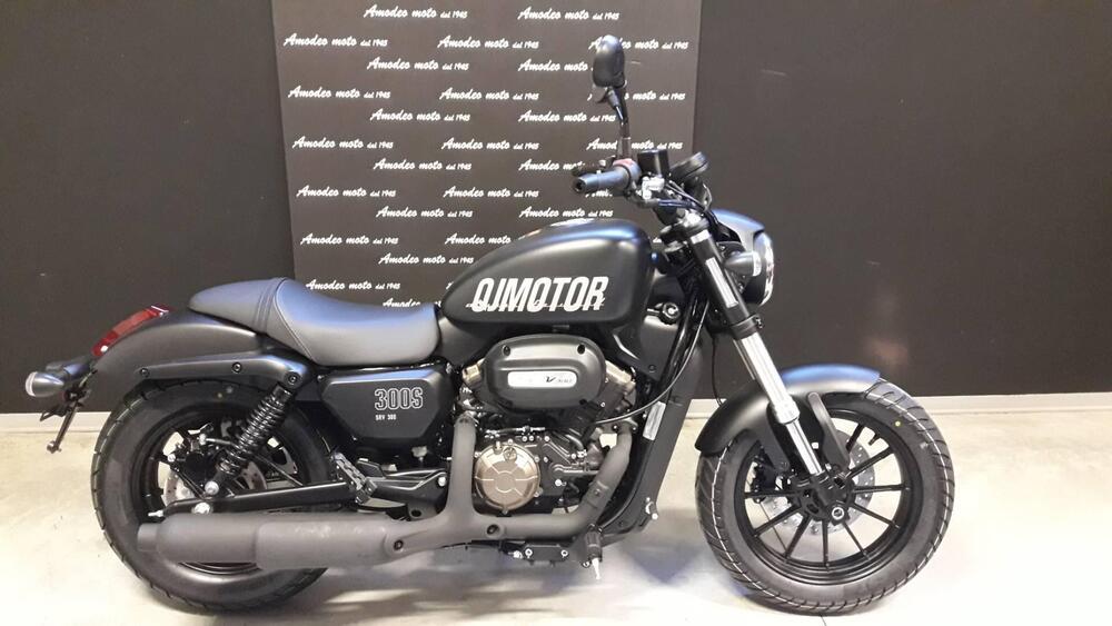 QJ Motor SRV 300 (2023 - 25) (4)