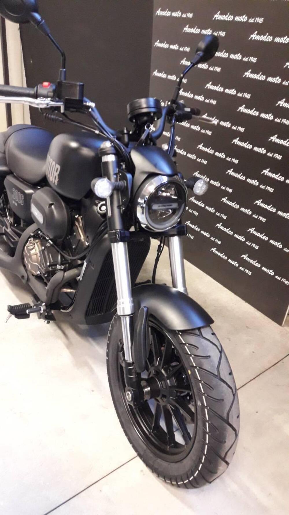 QJ Motor SRV 300 (2023 - 25) (9)