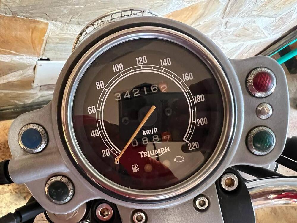 Triumph Scrambler (2006 - 17) (9)