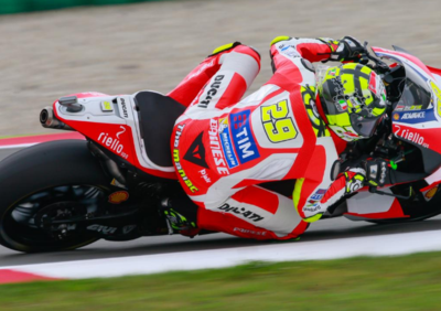 MotoGP, Assen 2016. Ducati vola nelle FP1