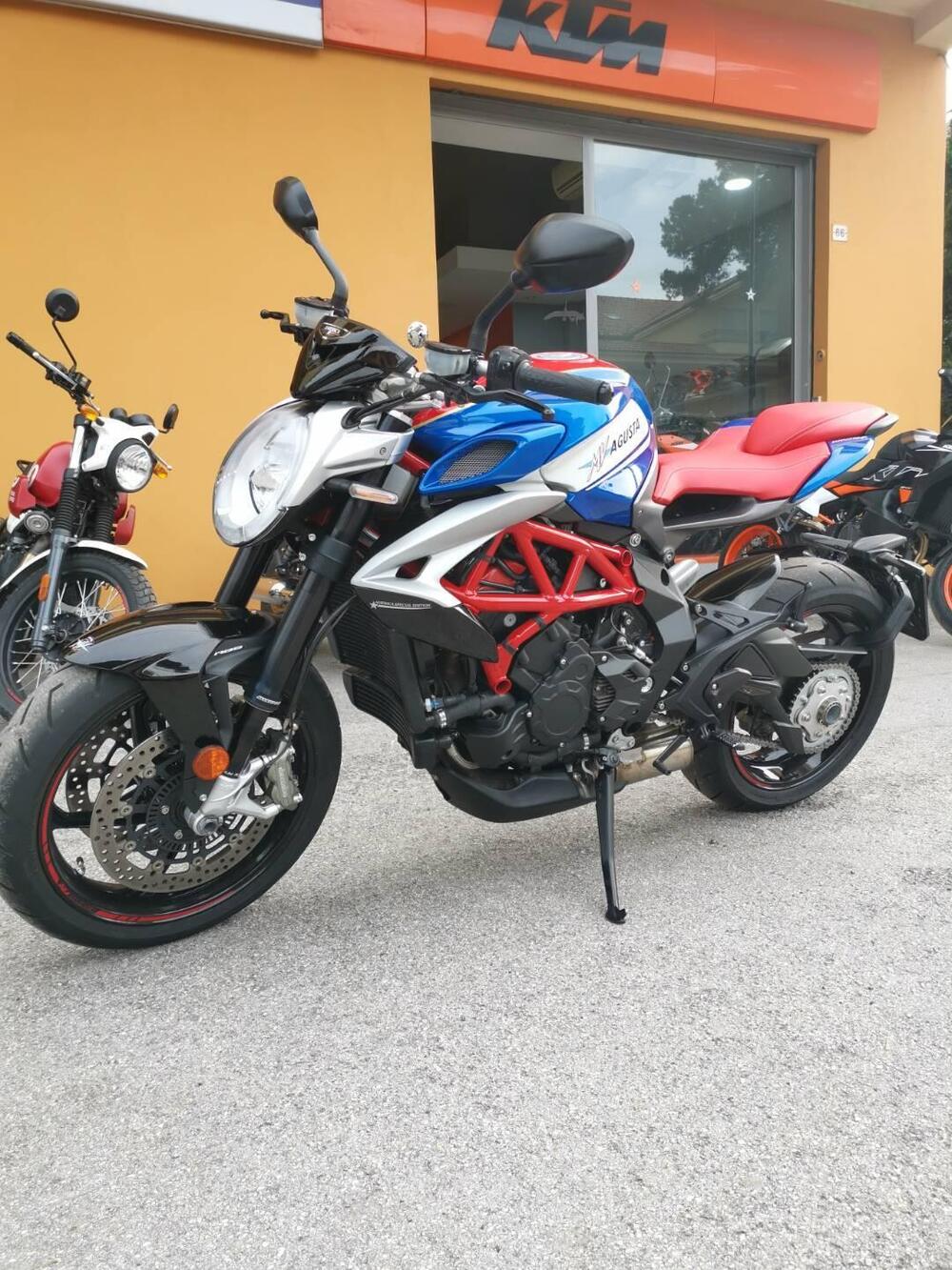MV Agusta Brutale 800 RR America (2018 - 19) (7)