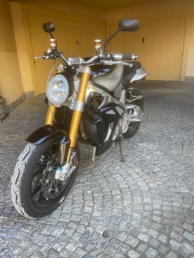 Aprilia RSV 1000 (1998 - 99) usata