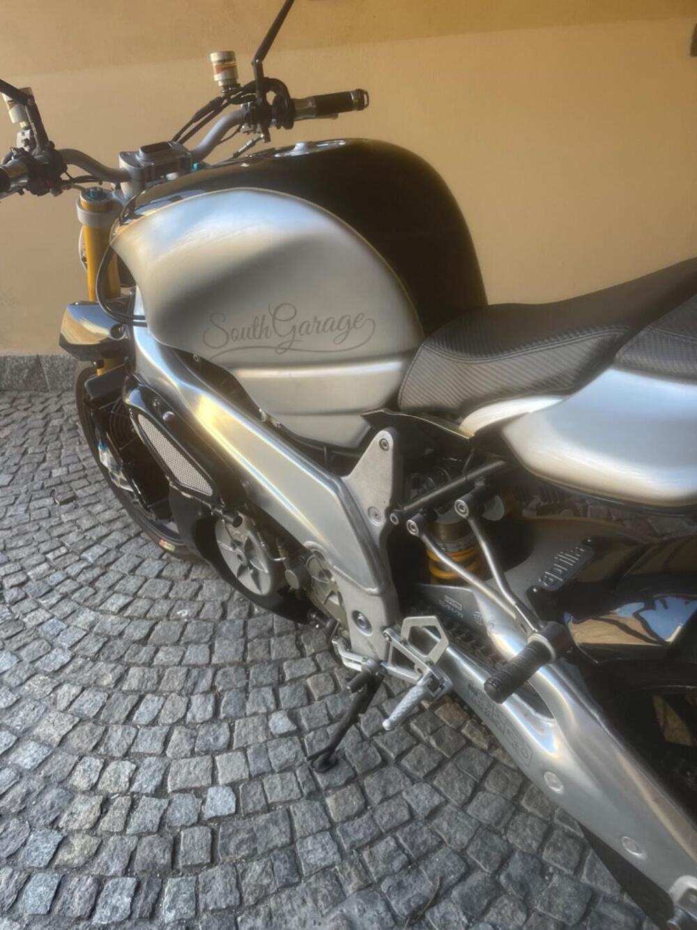 Aprilia RSV 1000 (1998 - 99) (5)