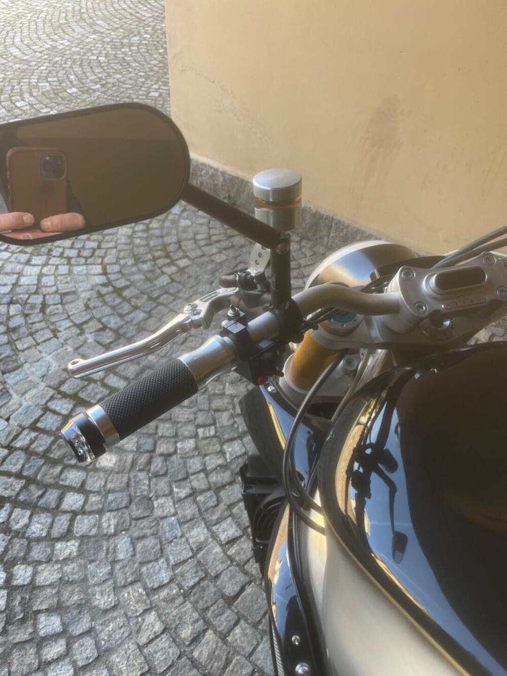 Aprilia RSV 1000 (1998 - 99) (8)