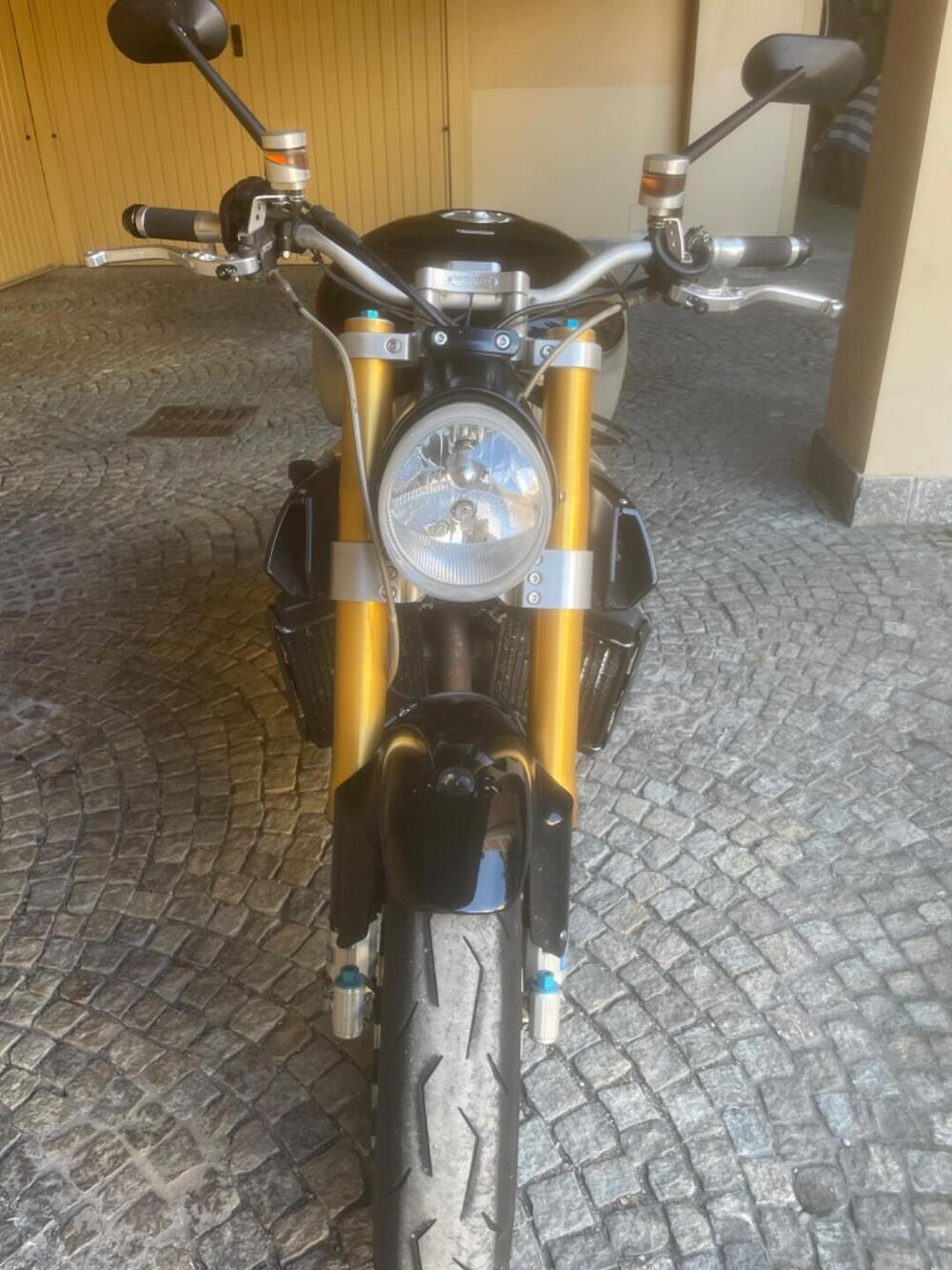 Aprilia RSV 1000 (1998 - 99) (11)