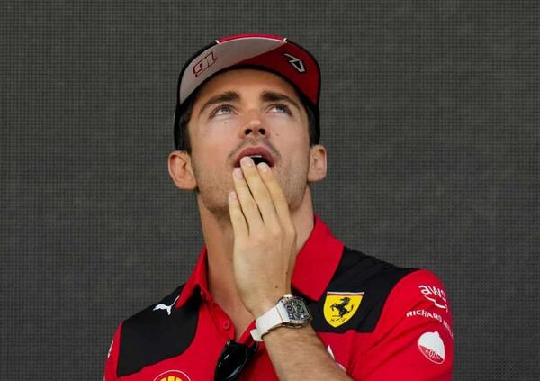 Leclerc fa marcia indietro e si scusa con il muretto Ferrari: &quot;Mi sono lasciato andare&quot;