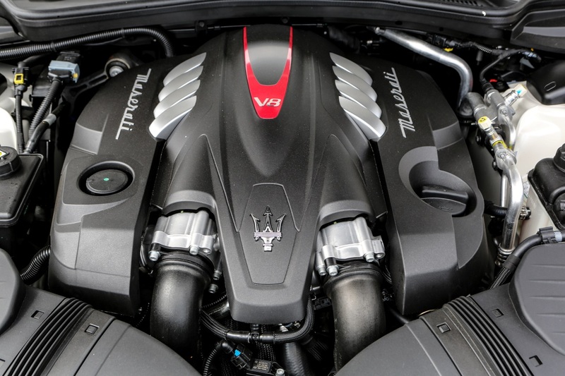 Il propulsore V8 da 530 CV della GTS