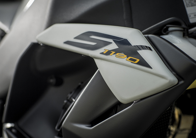 EBR - Erik Buell Racing 1190 RS 1190 RS (2014 - 15) (6)