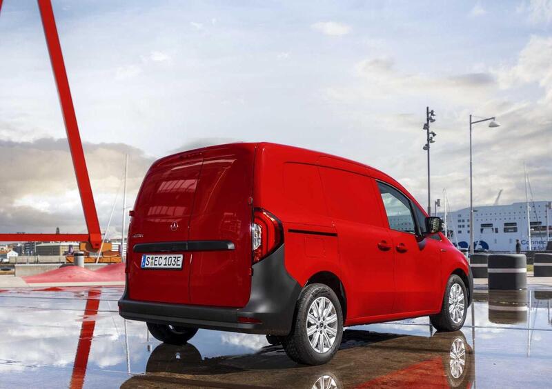 Mercedes-Benz Classe eCitan Furgone (2023-23) (11)