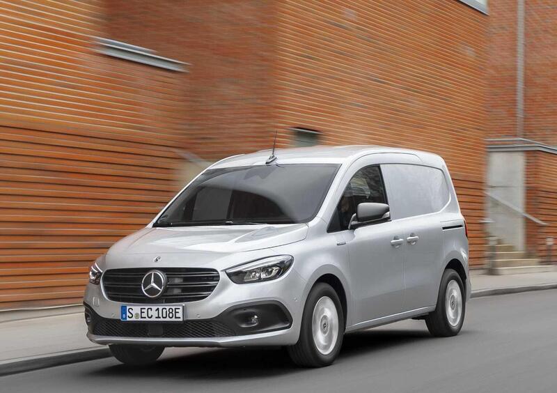 Mercedes-Benz Classe eCitan Furgone (2023-23) (2)