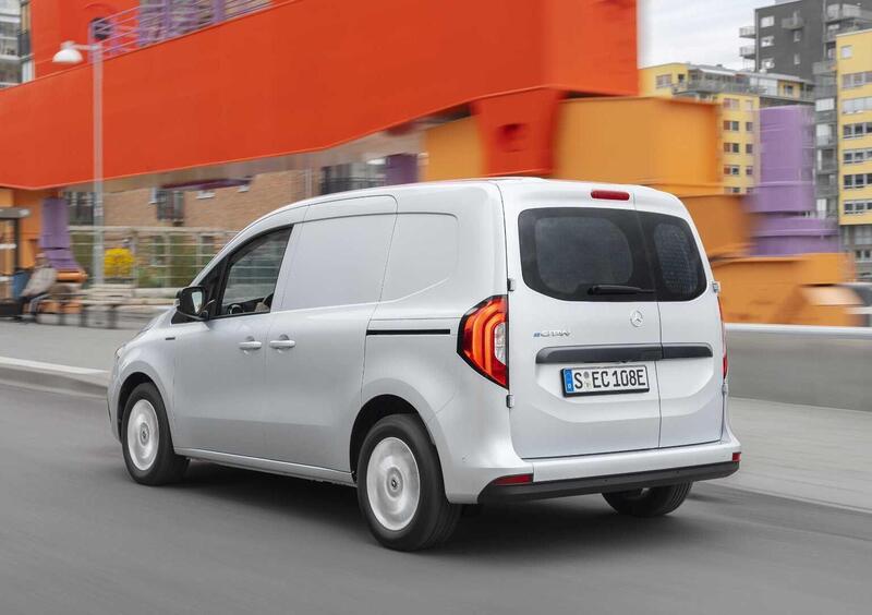 Mercedes-Benz Classe eCitan Furgone (2023-23) (7)