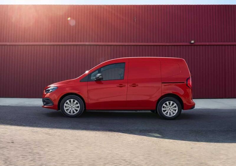 Mercedes-Benz Classe eCitan Furgone (2023-23) (10)