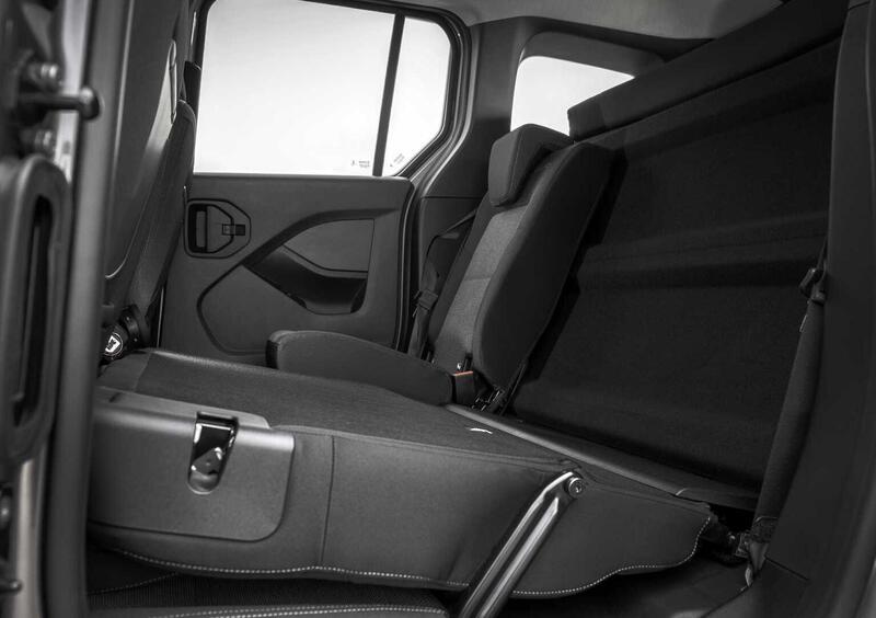 Mercedes-Benz Classe eCitan (2023-23) (9)