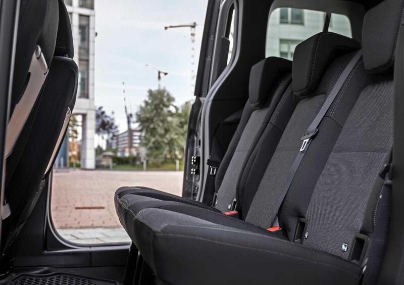 Mercedes-Benz Classe eCitan (2023-23) (10)