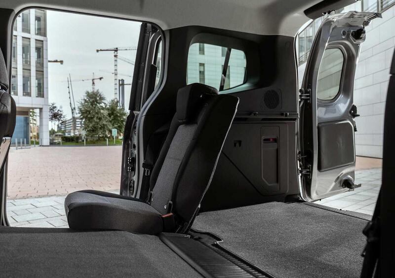 Mercedes-Benz Classe eCitan (2023-23) (11)