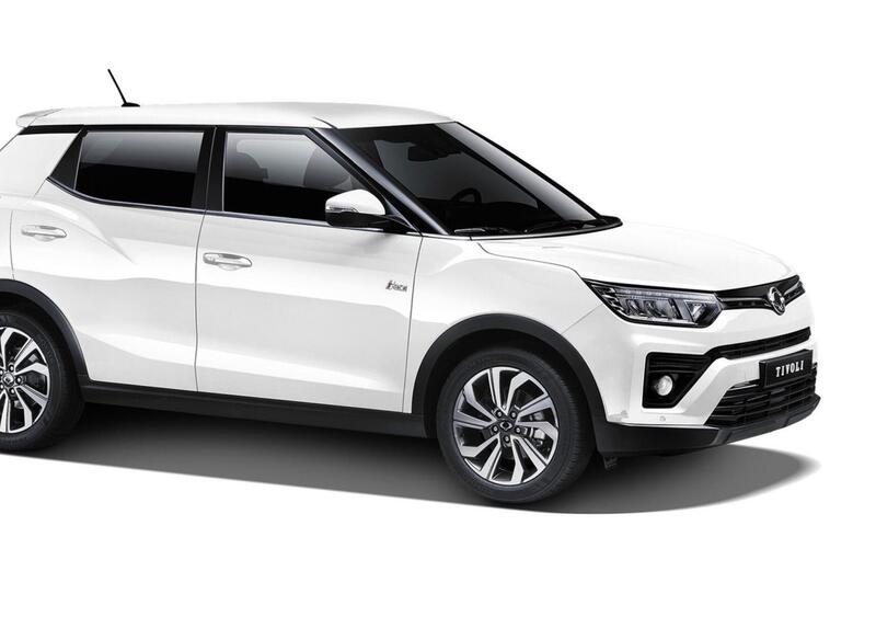 Kg Mobility Tivoli (6)