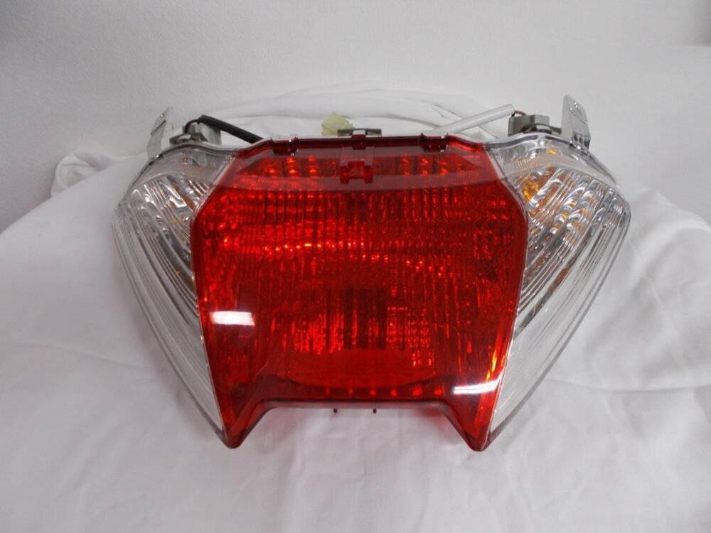 Fanale originale usato Yamaha T Max 500 (2)