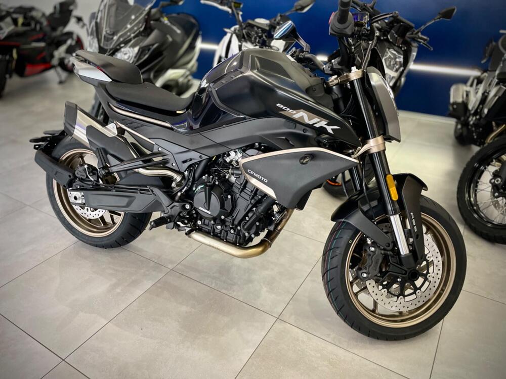 CFMOTO 800NK Sport (2023 - 25)