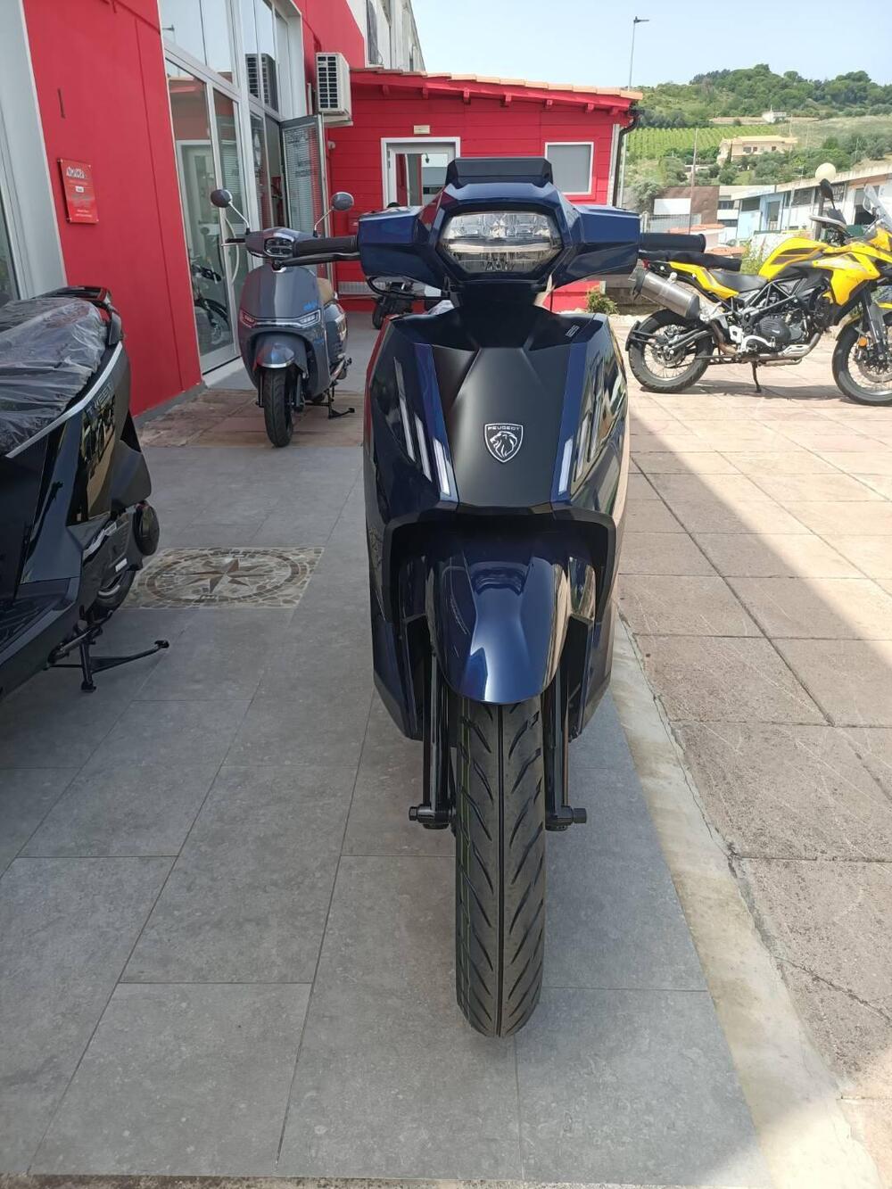 Peugeot Tweet 125 FL Allure (2023 - 25)