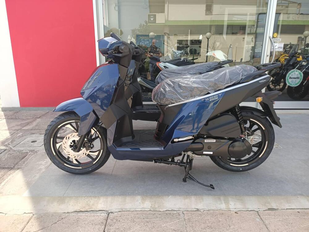 Peugeot Tweet 125 FL Allure (2023 - 25) (5)