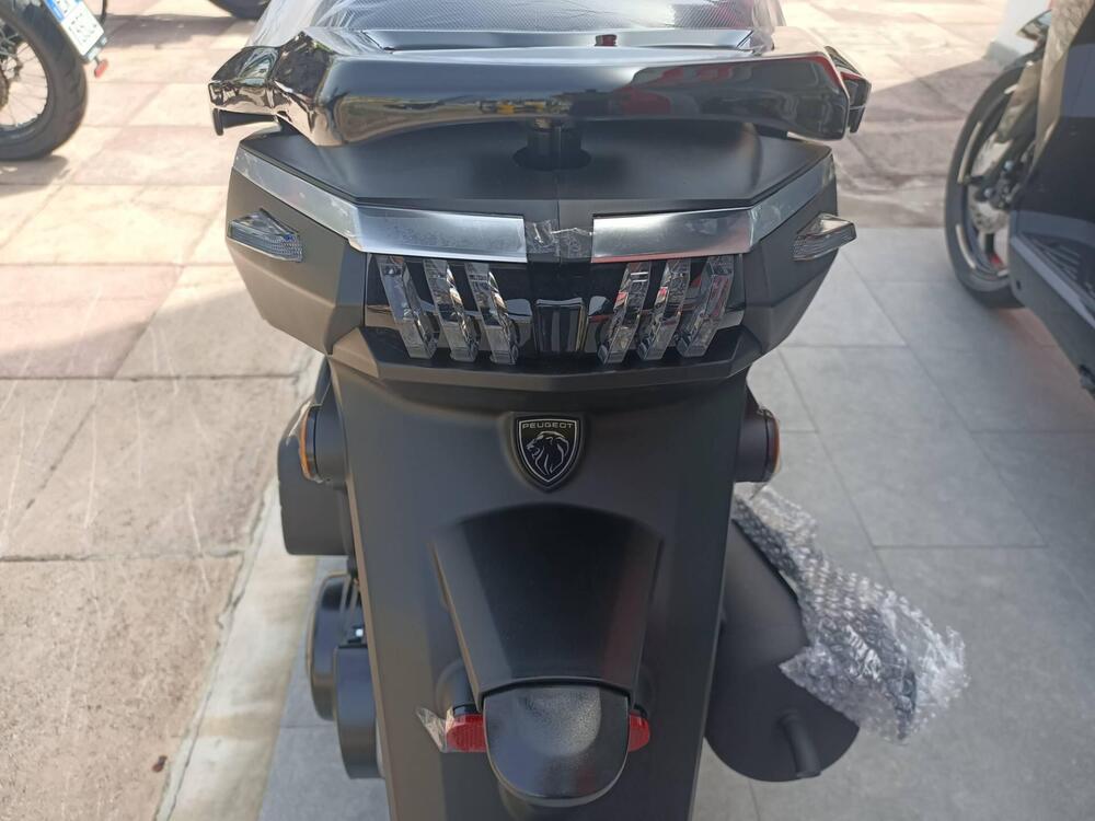 Peugeot Tweet 125 FL Allure (2023 - 25) (3)