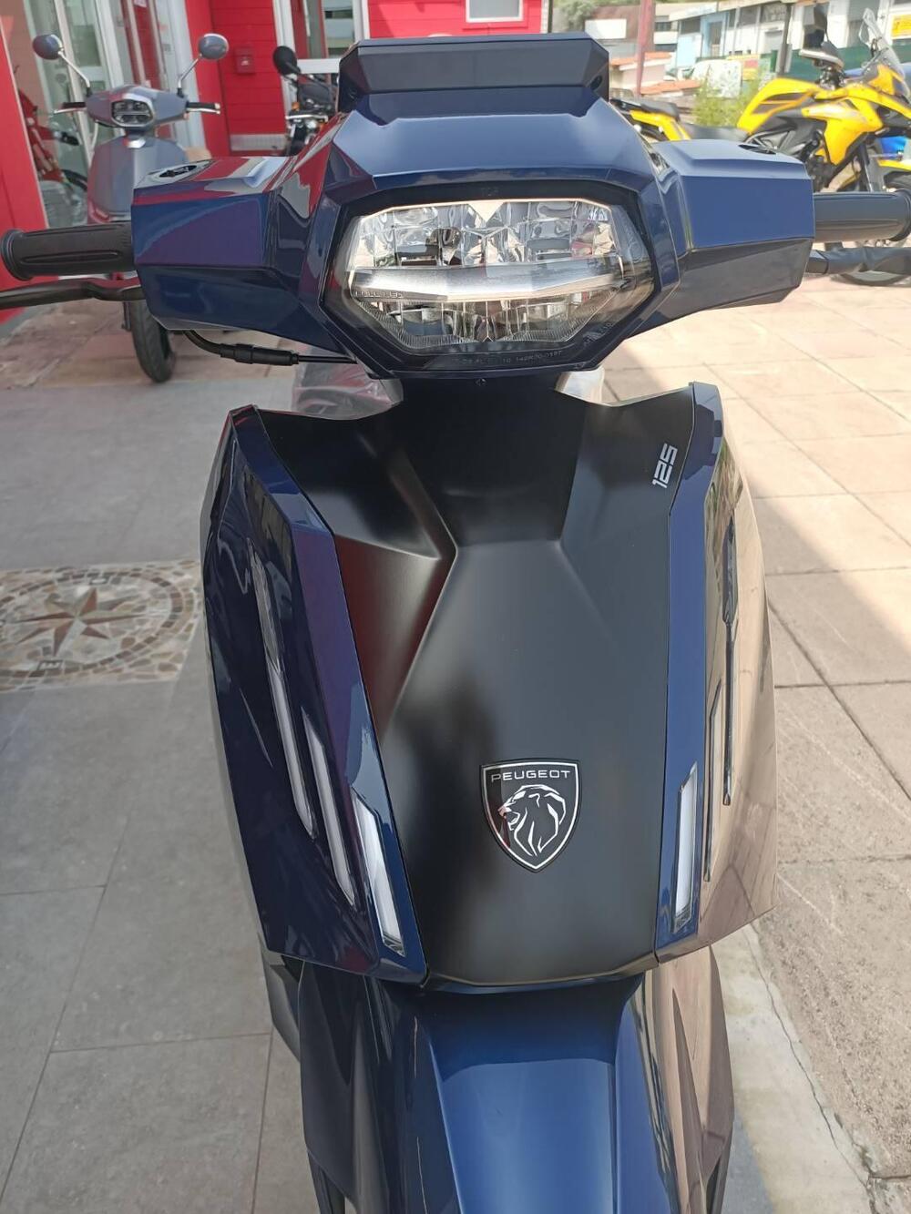 Peugeot Tweet 125 FL Allure (2023 - 25) (7)