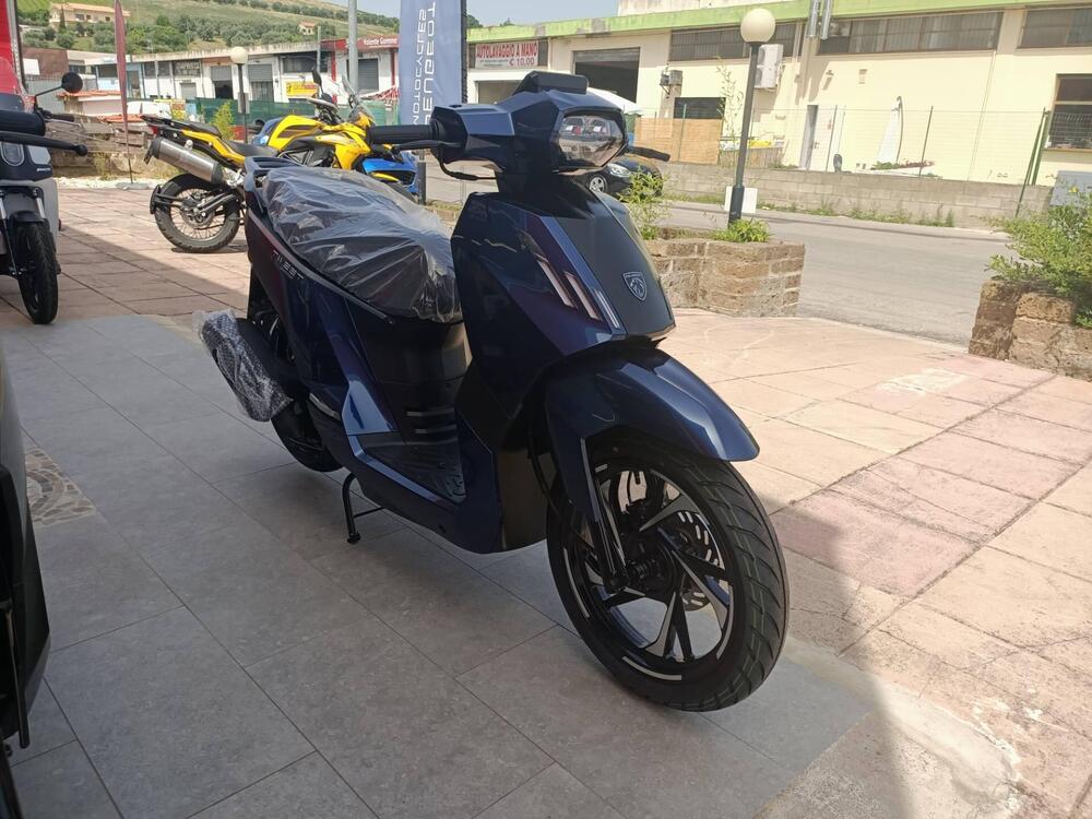 Peugeot Tweet 125 FL Allure (2023 - 25) (9)
