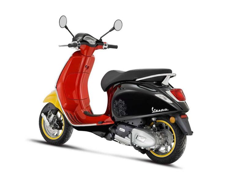 Vespa Primavera 50 Primavera 50 Disney Mickey Mouse Edition by Vespa (2023 - 24) (3)