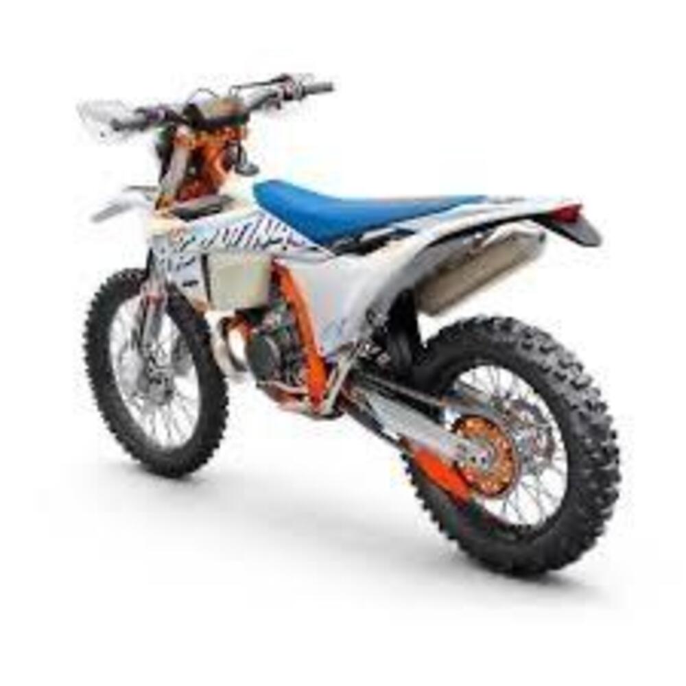 KTM 250 EXC TBI Six Days (2024) (3)