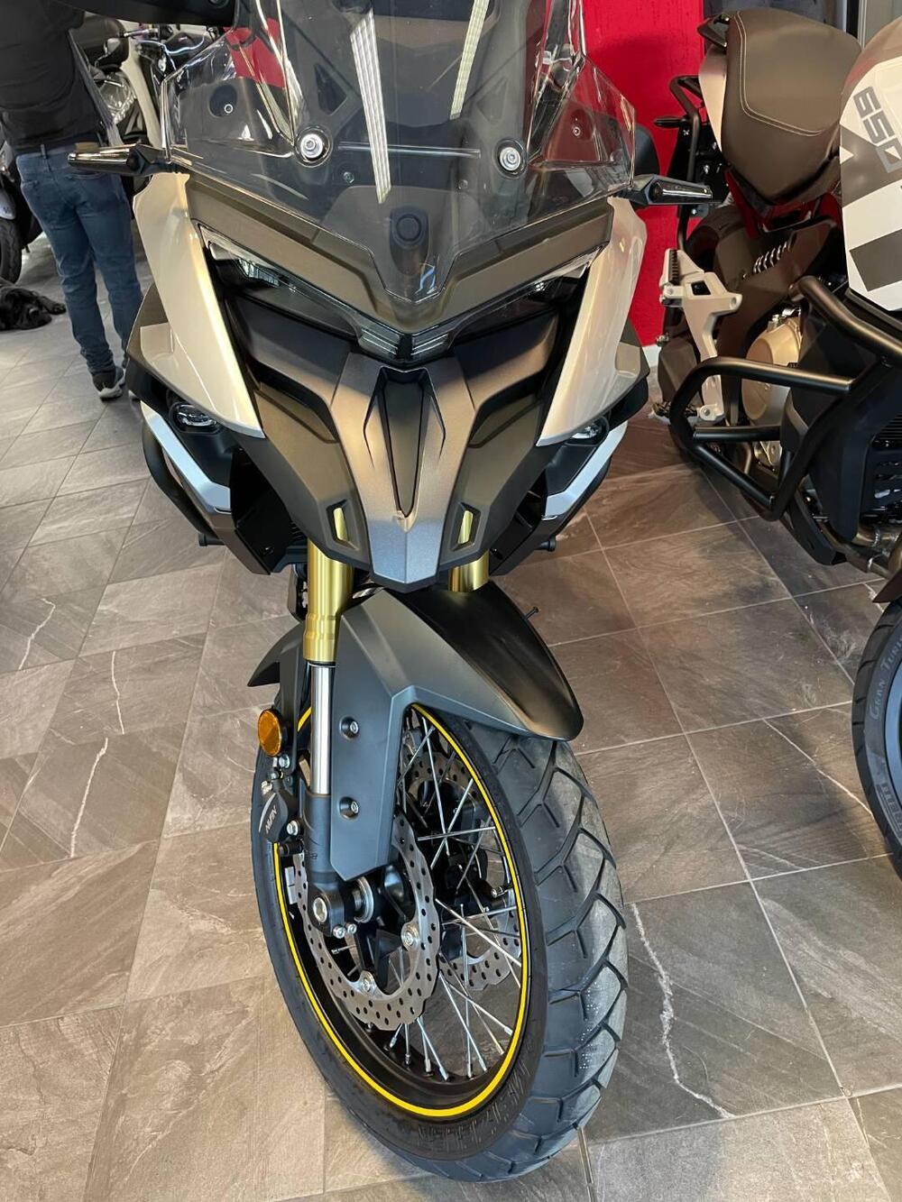 Voge Valico 525DSX (2023 - 25) (3)