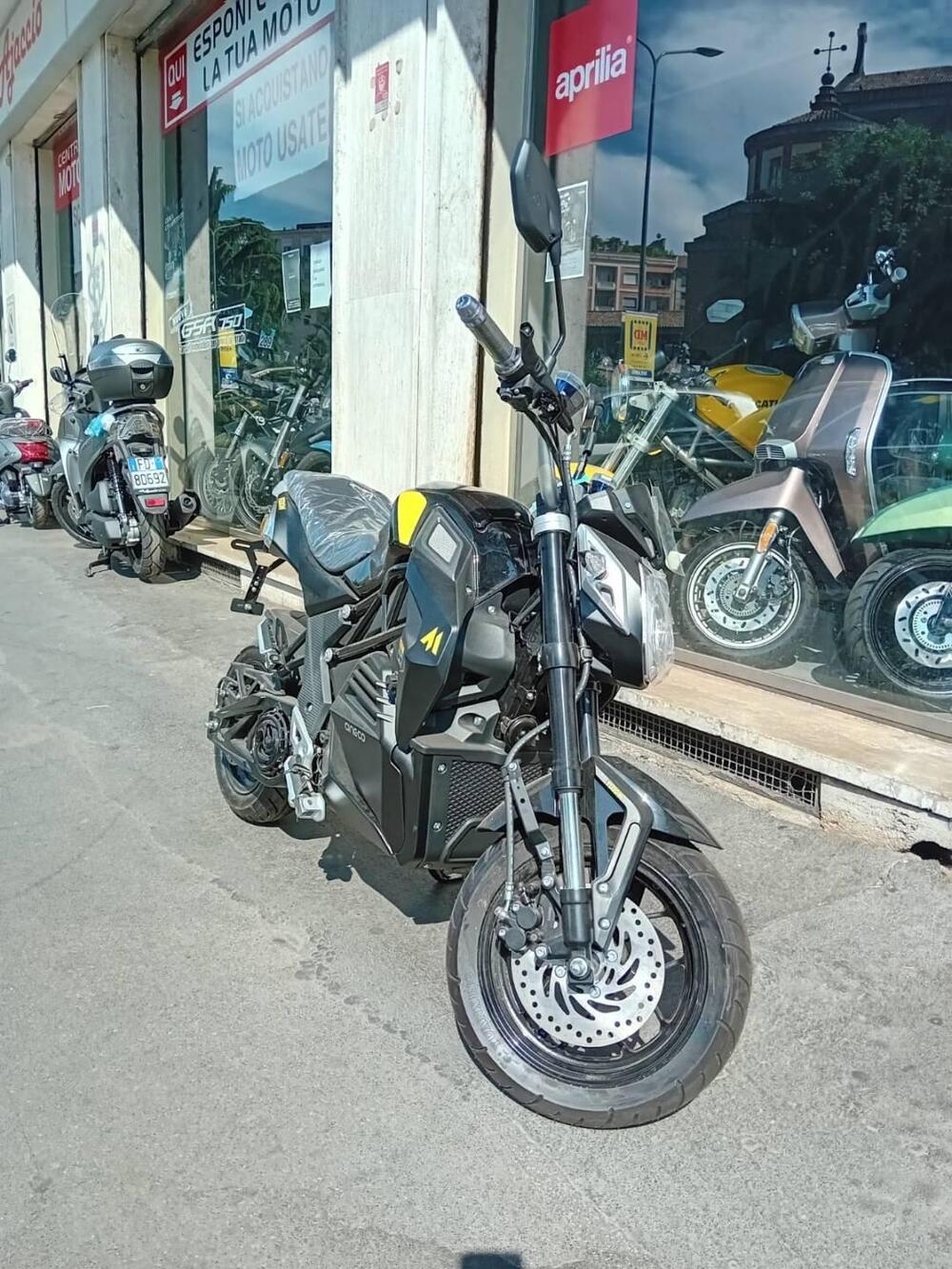 Motron Motorcycles Vizion (2021 - 25) (2)