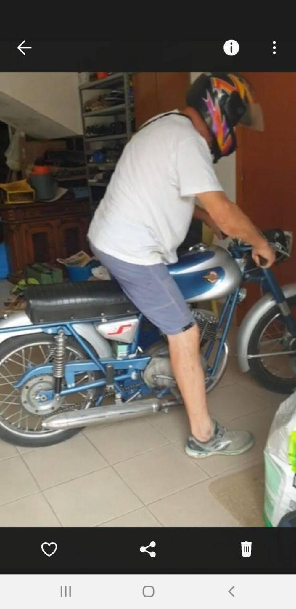 Ducati 85 SPORT (17)