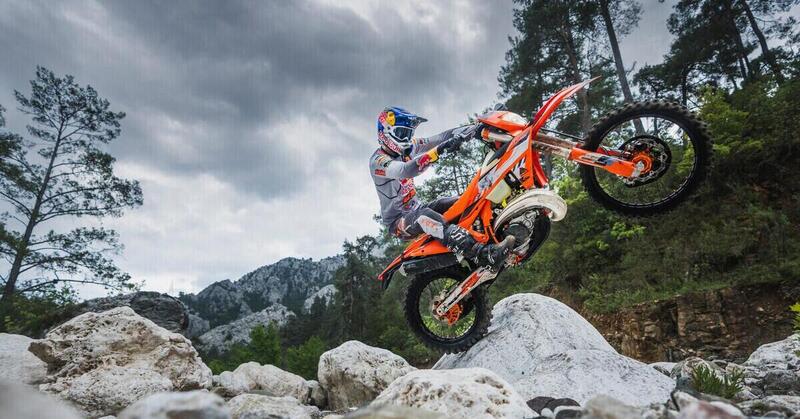 KTM presenta l&#039;esclusiva versione EXC Hardenduro 2024